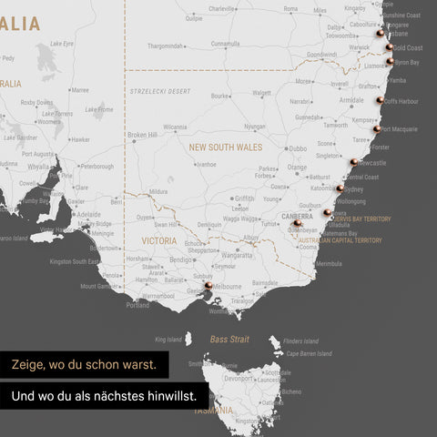 Ausschnitt einer Landkarte von Australien in Farbe Dunkelgrau mit Pins zur Markierung von besuchten Reisezielen