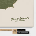 DACH-Karte als Pinnwand Leinwand in Olive Green mit Personalisierung und Eindruck mit deinem Namen