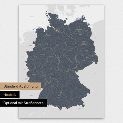 Neutrale und schlichte Ausführung einer magnetischen Deutschland-Karte in Denim Blue