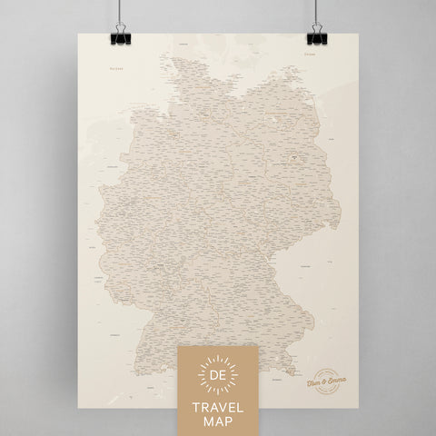Deutschland-Karte als Poster in Gold zum Pinnen und Markieren von Reisezielen kaufen