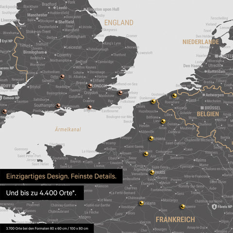 Europa Landkarte in Light Gray als Leinwand zum Pinnen zeigt einen Ausschnitt von England, Frankreich und Belgien mit vielen Details wie Nationalparks, Flüssen und zahlreichen kleinen Orten und Städten, die teilweise mit Pins markiert sind