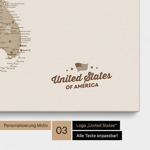 Pinnwand Leinwand einer USA Amerika Karte in Beige mit eingedrucktem Logo „United States"