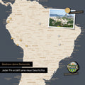 Detail einer magnetischen Weltkarte als Magnettafel in Hale Navy (Blau Gold) zeigt Südamerika mit einem angepinnten Foto sowie Reise- und Urlaubsmagnete