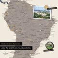 Detail einer magnetischen Weltkarte als Magnettafel in Multicolor Matt zeigt Südamerika mit einem angepinnten Foto sowie Reise- und Urlaubsmagnete