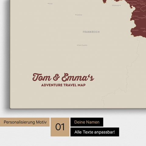 Landkarte von Niederlande, Belgien und Luxemburg als Pinnwand Leinwand in Bordeaux Rot mit Personalisierung und Namen in einer modernen Schreibschrift