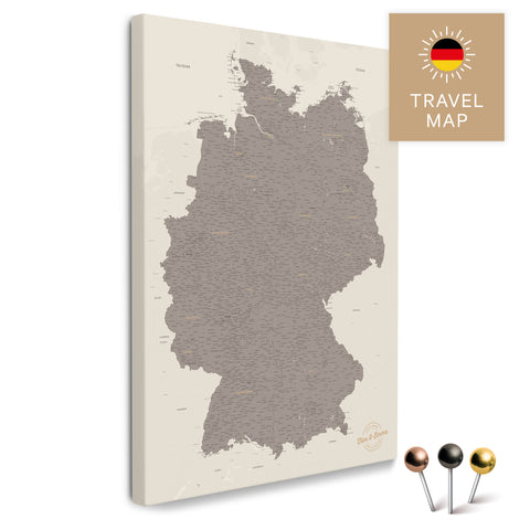Deutschland-Karte in Warmgray (Braun-Grau) als Pinnwand Leinwand zum Pinnen und Markieren von Reisezielen kaufen