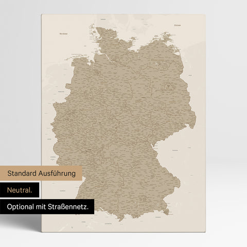Neutrale und schlichte Standard-Ausführung einer Deutschland-Karte als Pinn-Leinwand in Desert Sand