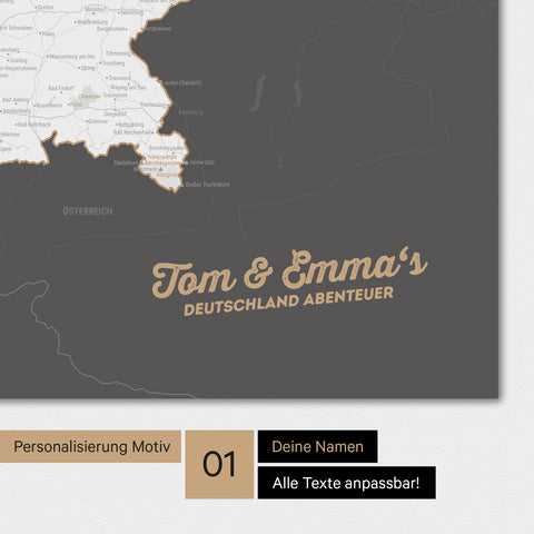Deutschland-Karte als Poster in Dunkelgrau mit Personalisierung und Eindruck mit deinem Namen