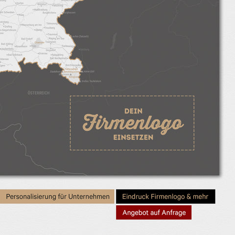 Deutschland-Karte als Poster in Dunkelgrau mit Eindruck eines Firmenlogos