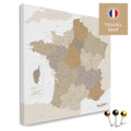 Frankreich-Landkarte in der Farbe Multicolor Beige in einem modernen, minimalistischem Design als Leinwand zum Pinnen von Reisen und Orten