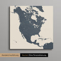 Neutrale und schlichte Ausführung einer Nordamerika Karte als Pinn-Leinwand in Navy Light