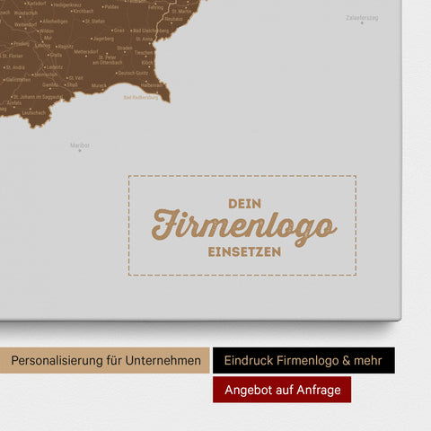 Österreich-Karte als Pinn-Leinwand in Braun mit Eindruck eines Firmenlogos
