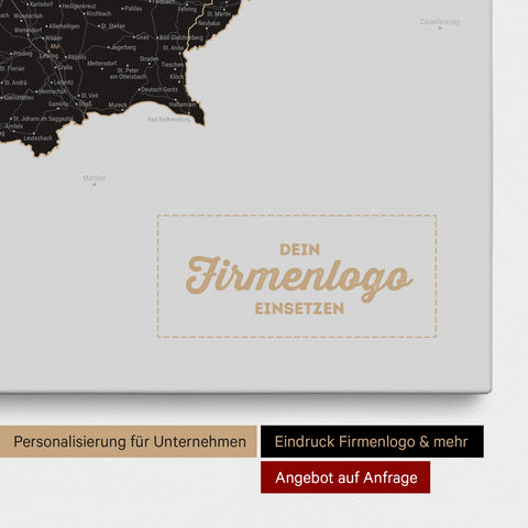 Österreich-Karte als Pinn-Leinwand in Light Black (Weiß-Schwarz) mit Eindruck eines Firmenlogos