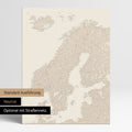 Neutrale und schlichte Standard-Ausführung einer Skandinavien-Karte als Pinn-Leinwand in Gold mit oder ohne Straßennetz