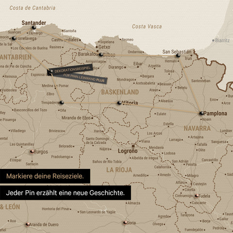 Moderne Spanien- & Portugal Landkarte in der Farbe Desert Sand als Pinn-Leinwand zeigt einen Ausschnitt vom Baskenland und Navarra, in der bereits besuchte Reiseziele durch Pins markiert sind 