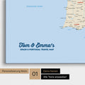 Landkarte von Spanien- & Portugal als Pinnwand Leinwand in Multicolor Classic mit Personalisierung und Namen in einer modernen Schreibschrift