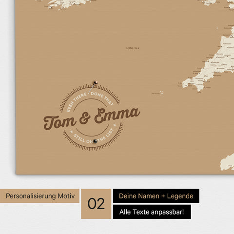 Personalisierte England-Karte als Pinn-Leinwand in Farbe Treasure Gold (Gold-Beige) mit eingedruckten Namen und einer Legende zur Markierung von besuchten Orten
