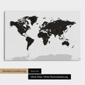 Neutrale Standard-Ausführung einer Weltkarte mit Antarktis als Pinn-Leinwand in Light Black (Weiß Schwarz)