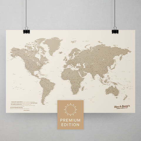 Weltkarte als Poster in Desert Sand (Beige) zum Pinnen und Markieren von Reisezielen kaufen